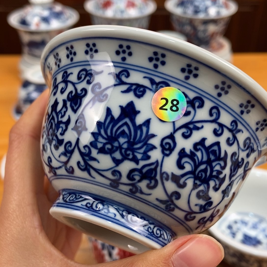 手绘现代茶具得古董