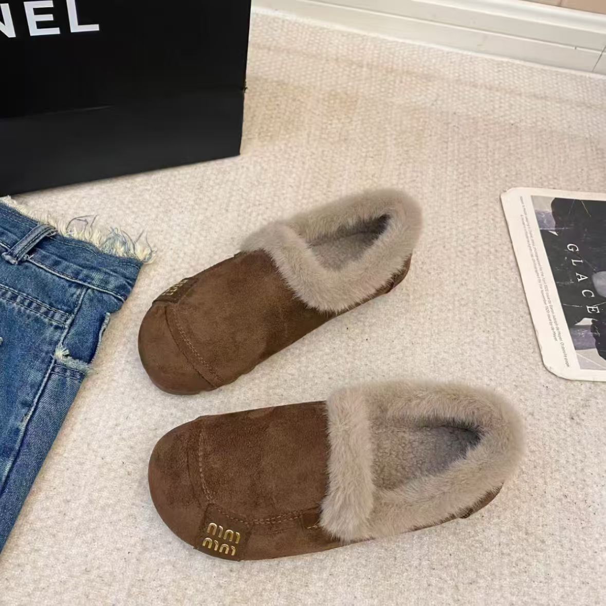 秋冬季新款外穿防滑休闲一脚蹬棉鞋女平底加绒保暖复古豆豆鞋Z