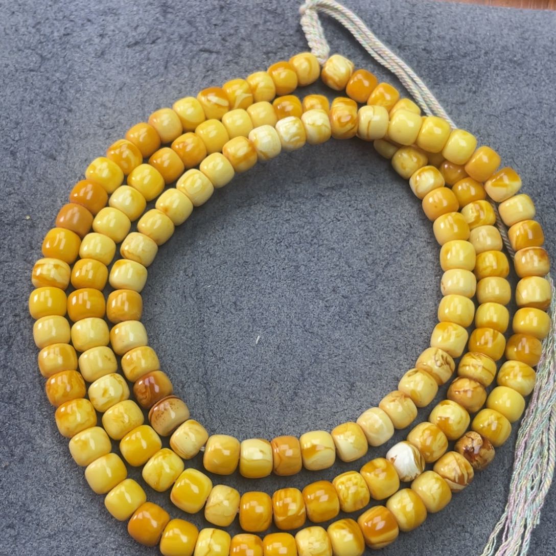 蜜蜡未镶嵌吊坠(不含链)