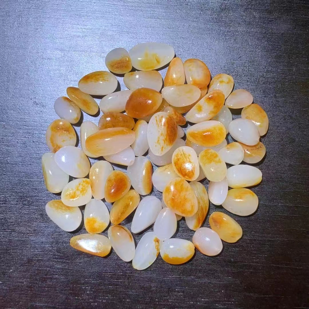 新疆黄皮籽石戈壁石