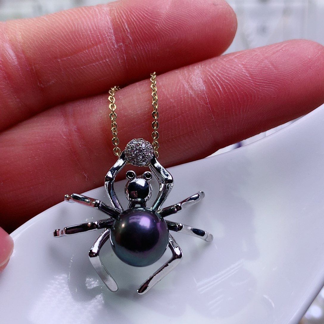 淡水珍珠吊坠(赠链)未镶嵌