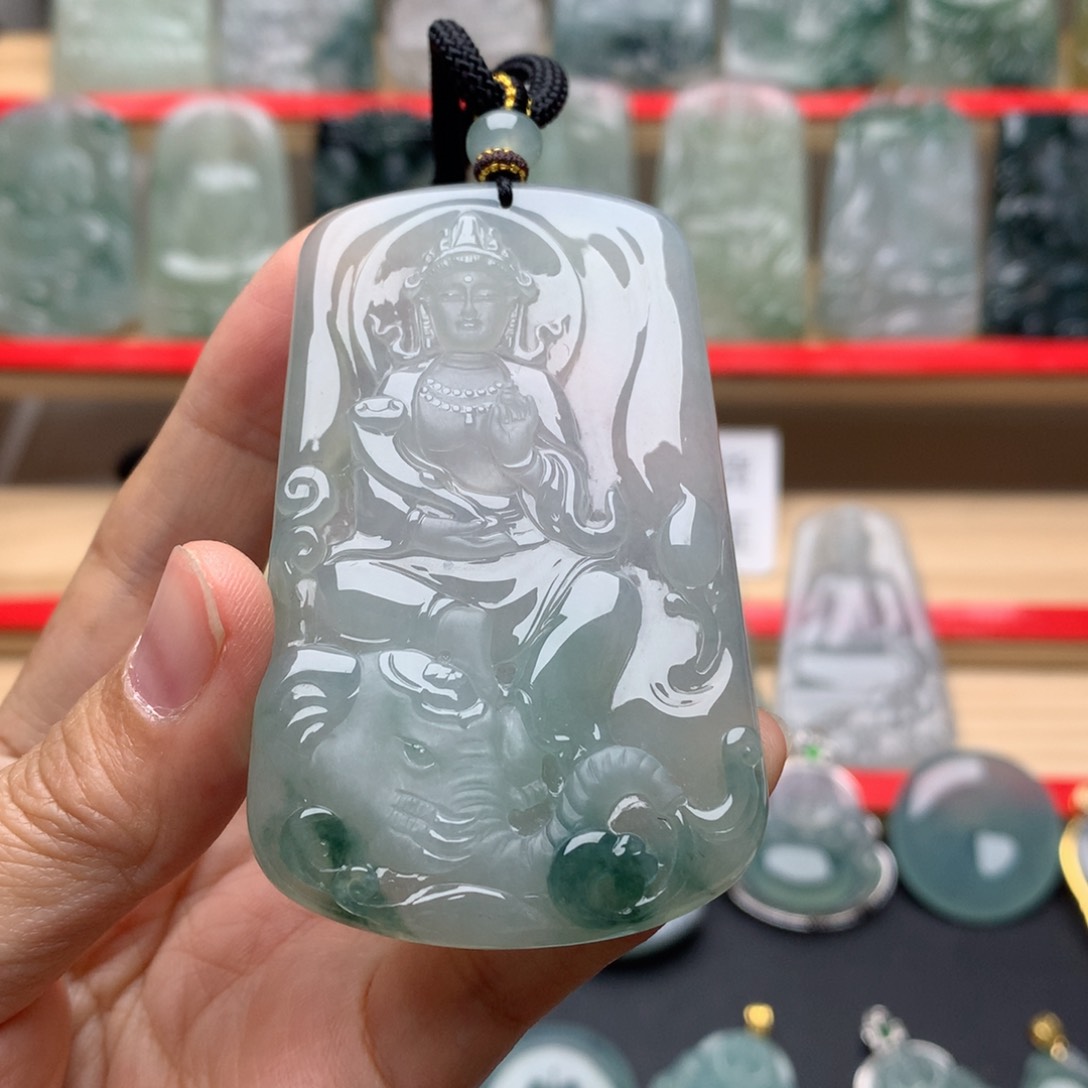 翡翠颈饰未镶嵌Y*z普贤