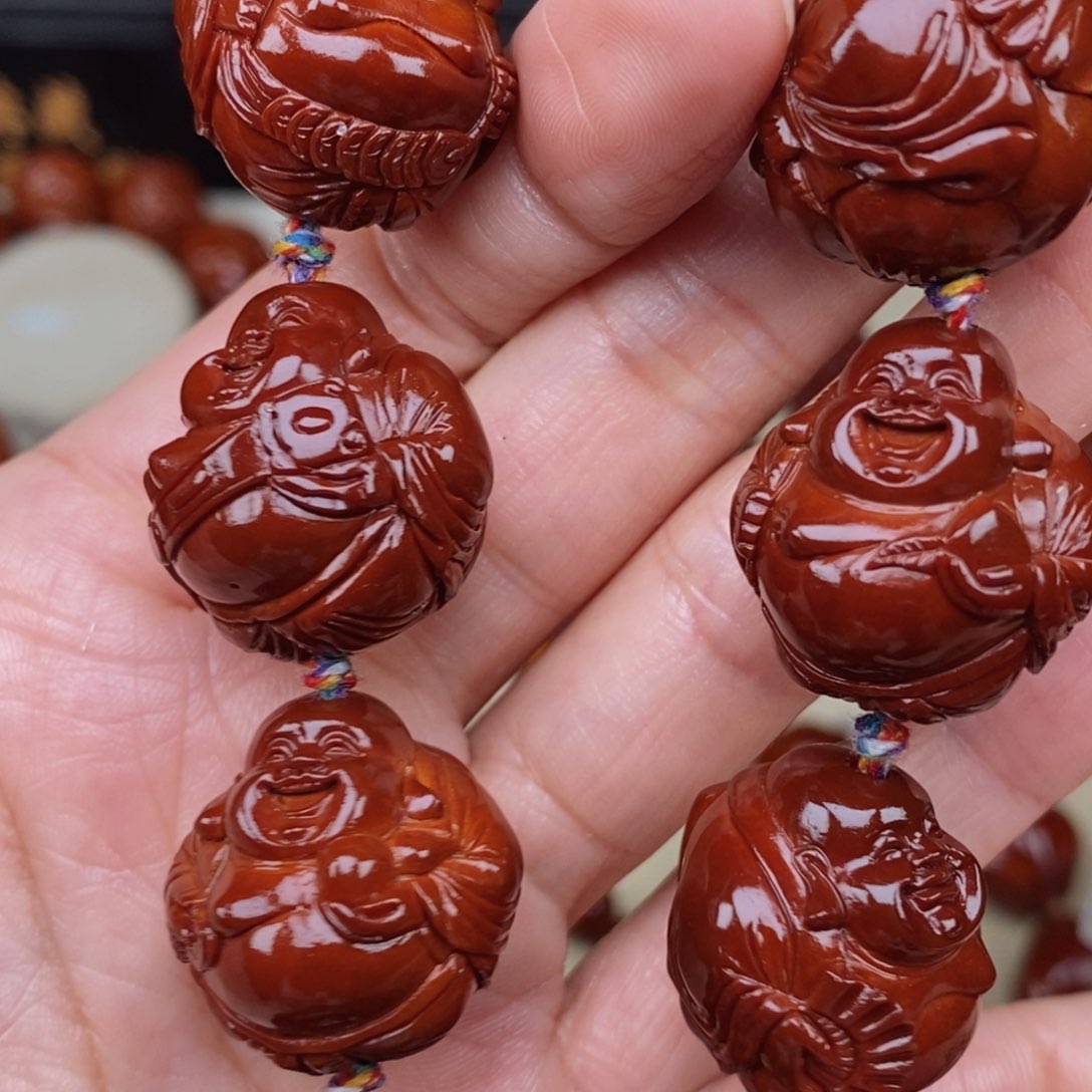 流***华橄榄核吊坠八宝弥勒