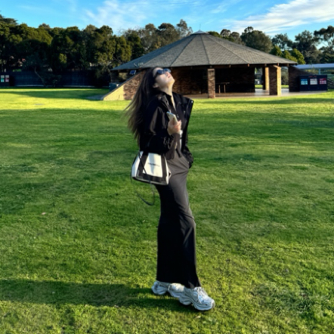 网红孤品吊带连衣裙设计感no退no换