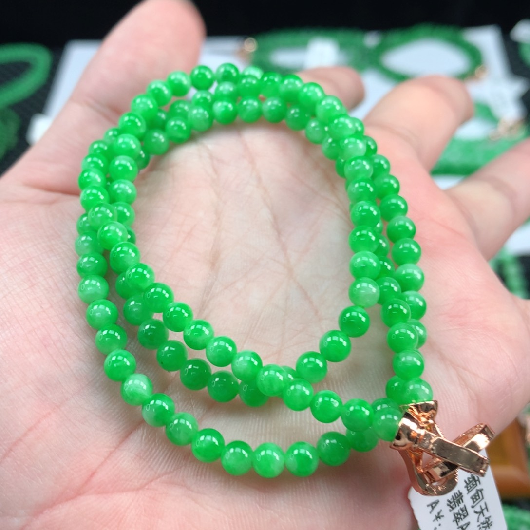 翡翠手链未镶嵌翡翠