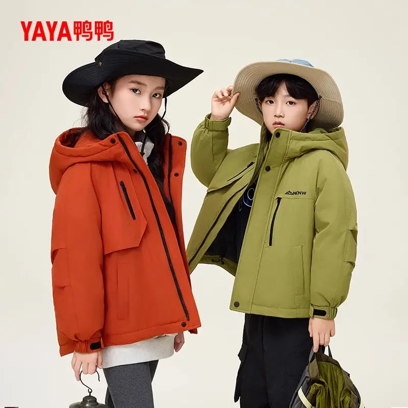 YAYA/鸭鸭冬季新款连帽加厚保暖防风防寒休闲童装羽绒服外套