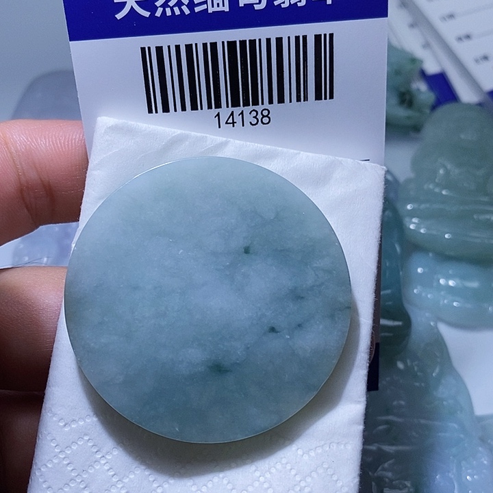 翡翠未镶嵌颈饰天光墟翡翠市场现金代购