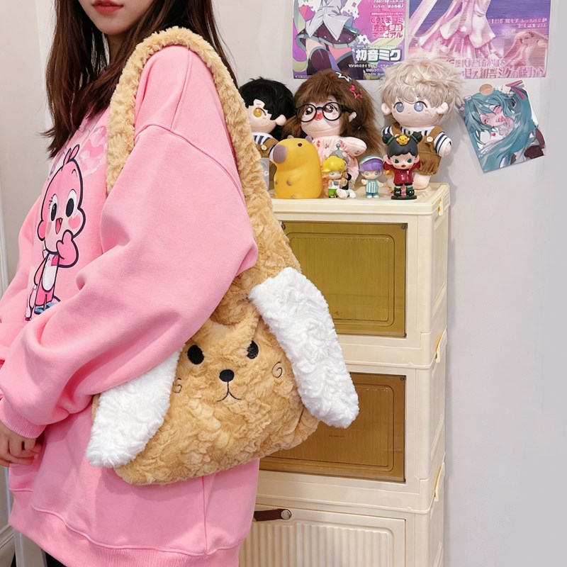 时尚通勤风托特包学院风网红毛绒单肩包秋冬初音熊休闲百搭少女