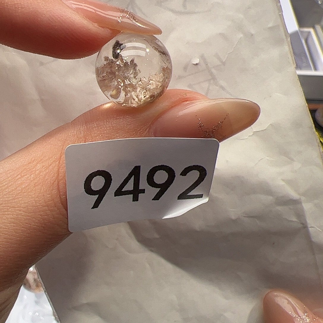 未镶嵌水晶大型摆件（非配饰）