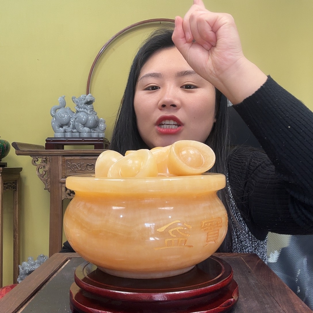 石材印尼金东摆件，，，，，，，