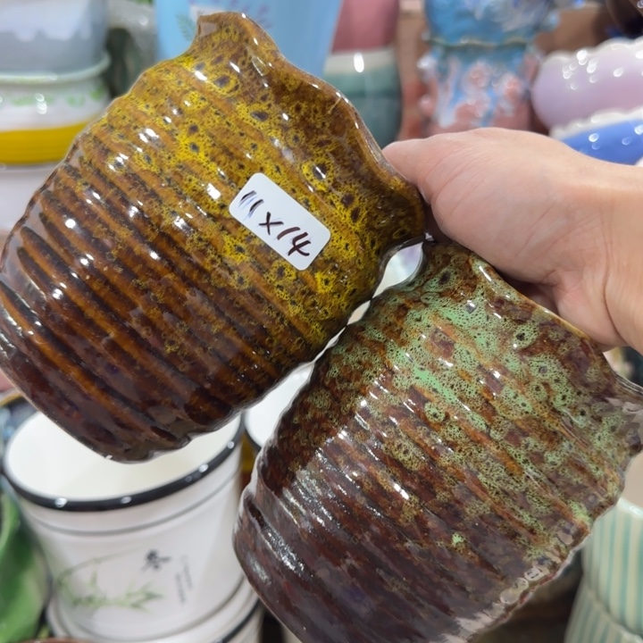 凑9块包邮，有孔，花盆