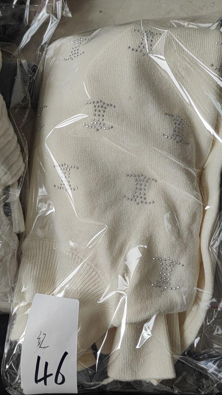 秋冬新款针织衣服