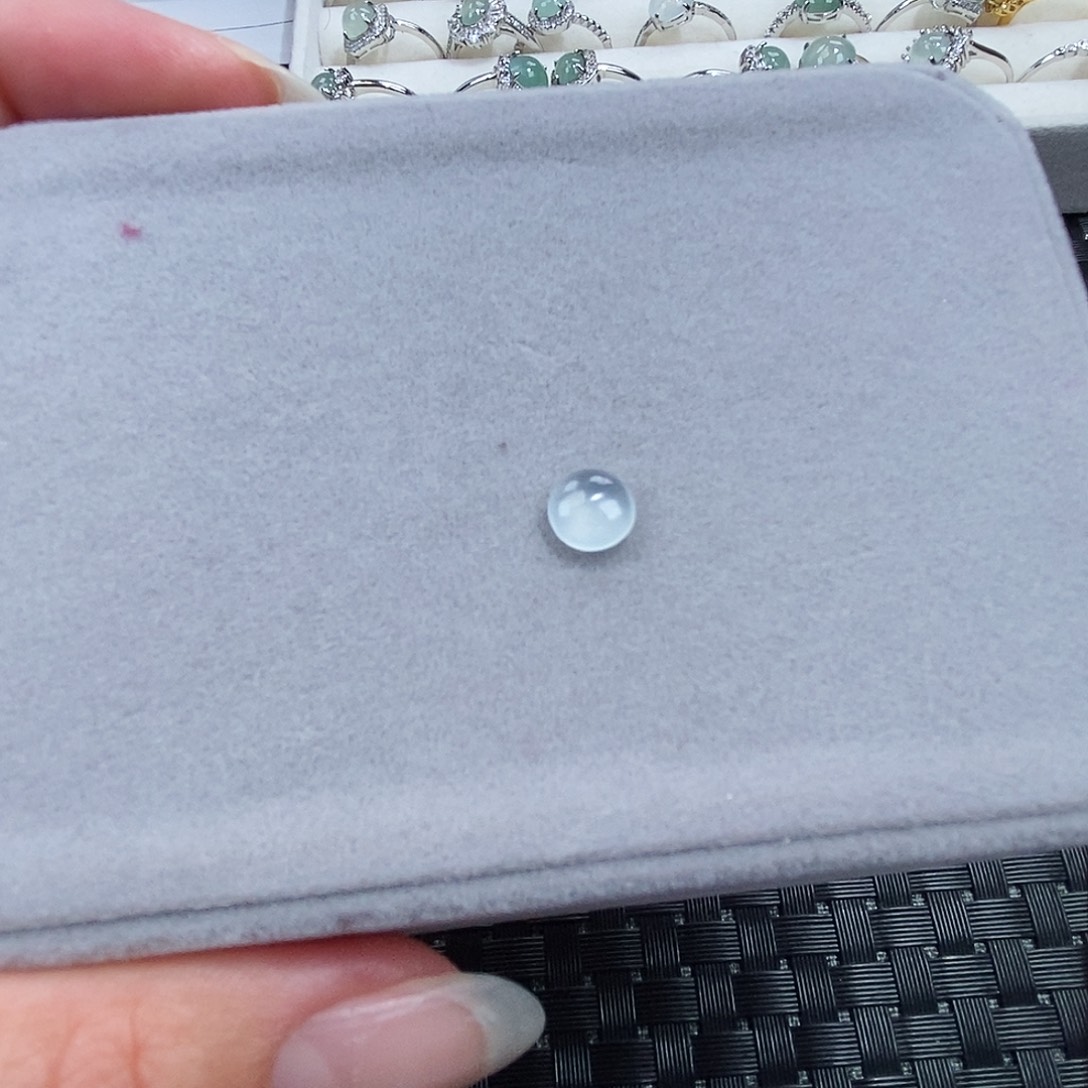 奈***道翡翠未镶嵌戒指缅甸