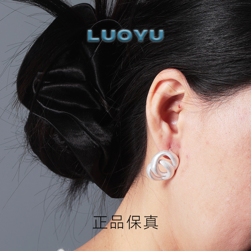 足银耳饰 几何轻奢风男女通用白色女耳钉个性ins百搭甜美