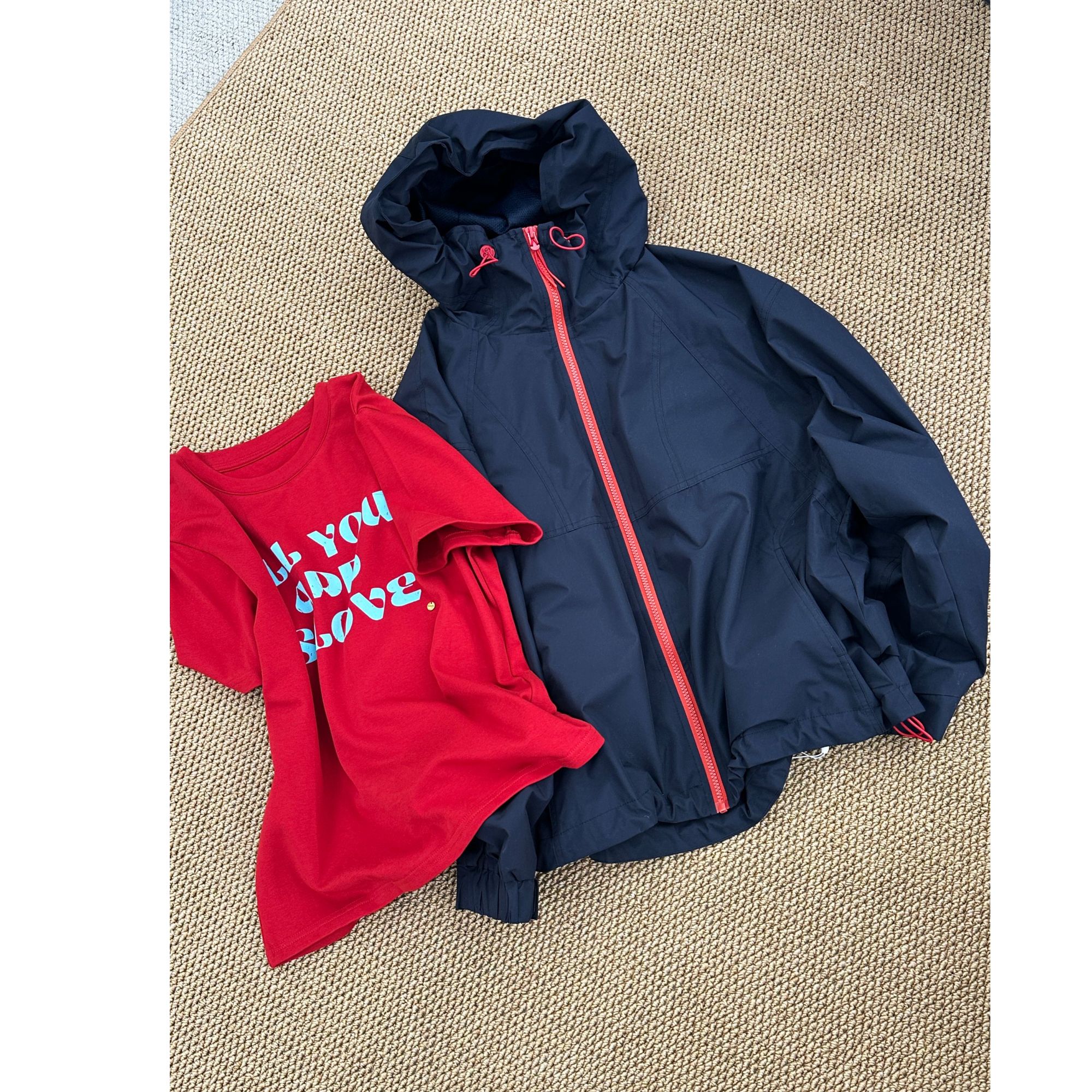 仓美美女装-拉链撞色设计款外套