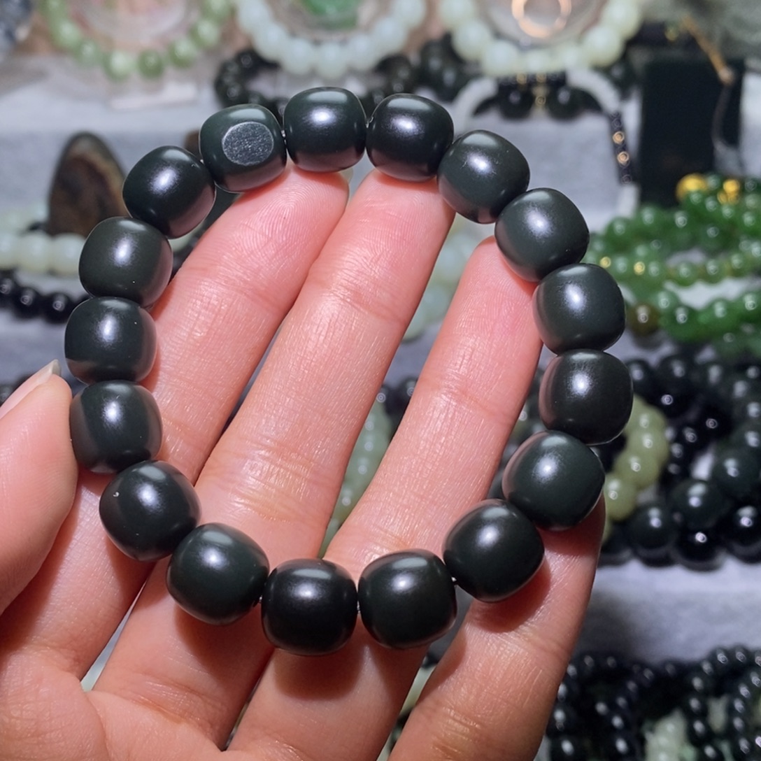 ~***~和田玉未镶嵌手链