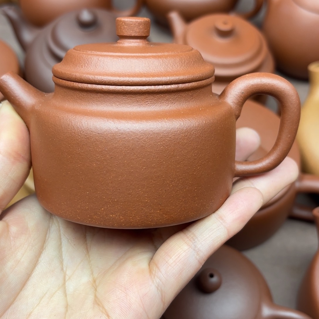 紫砂茶壶昔**怀红降坡德中微瑕150cc