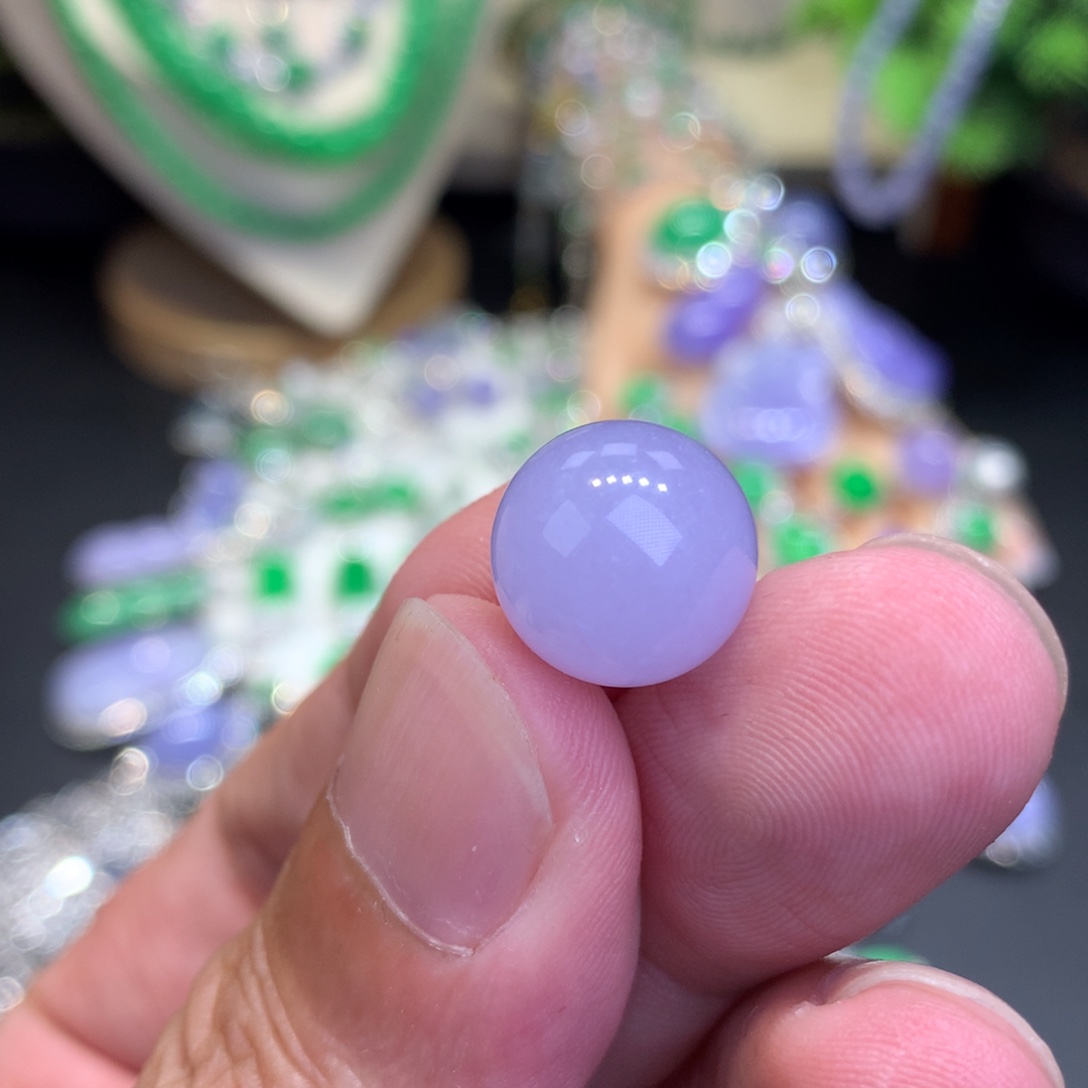 颈饰未镶嵌翡翠单珠