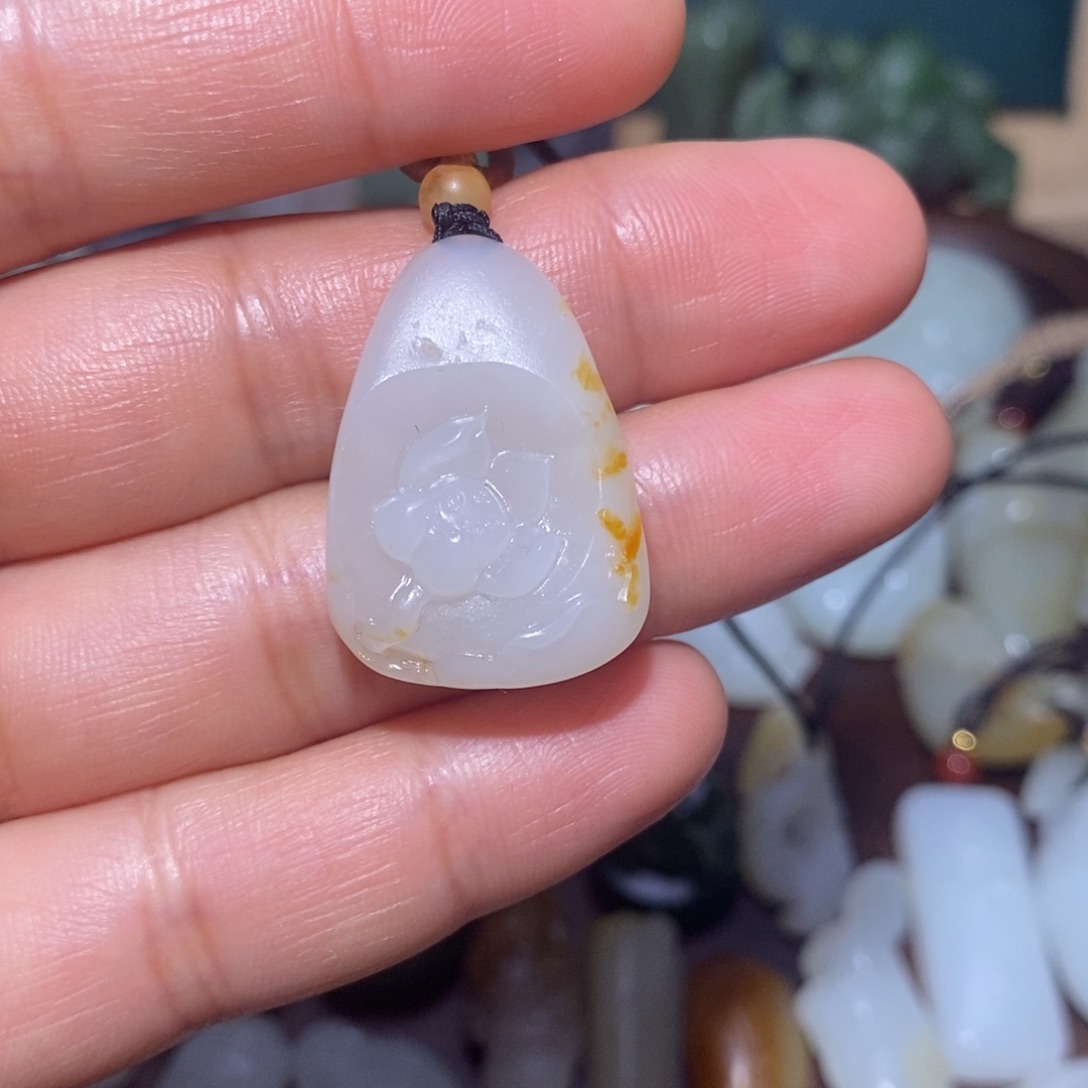 和田玉吊坠(不含链)未镶嵌