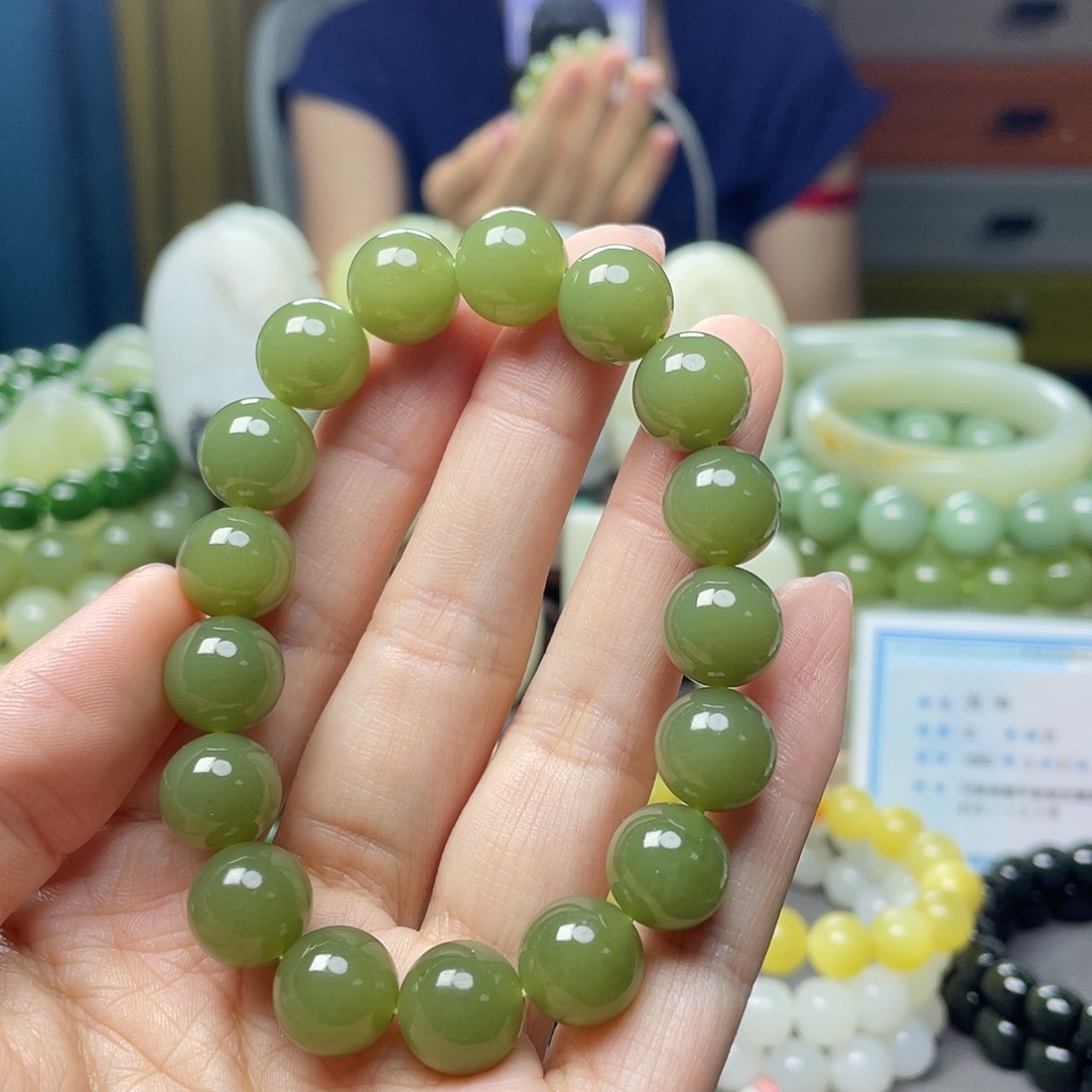 手链未镶嵌和田玉