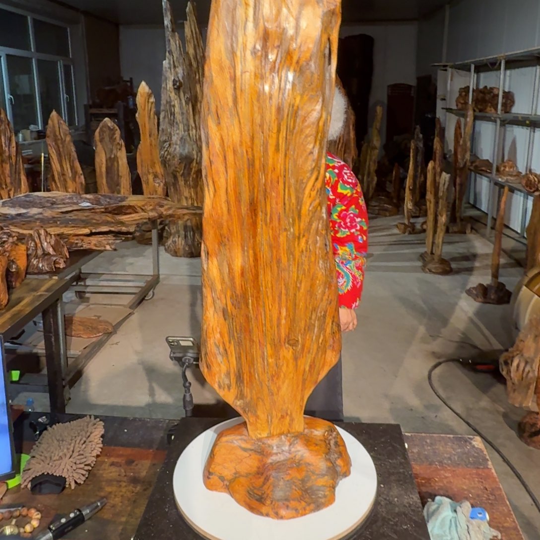 辰***铭木佳友琥珀木摆件