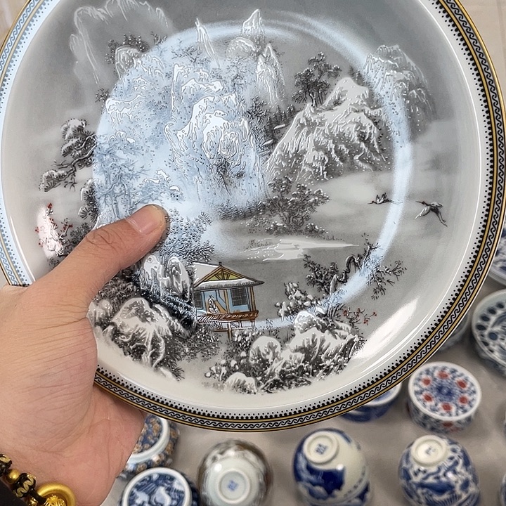 *****瓷片景德镇丰雪景大壶承