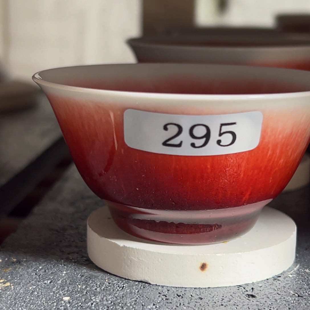 陶景德镇陶瓷郎红微瑕