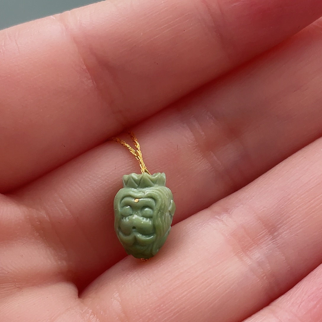 绿松石颈饰未镶嵌