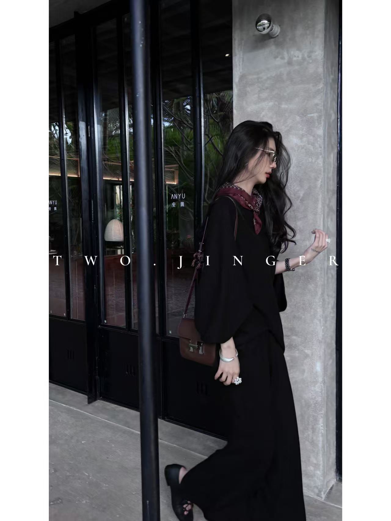 2025NEW//SS春夏（慕斯）弧形蝙蝠袖不规则羊毛套装 CX7997 