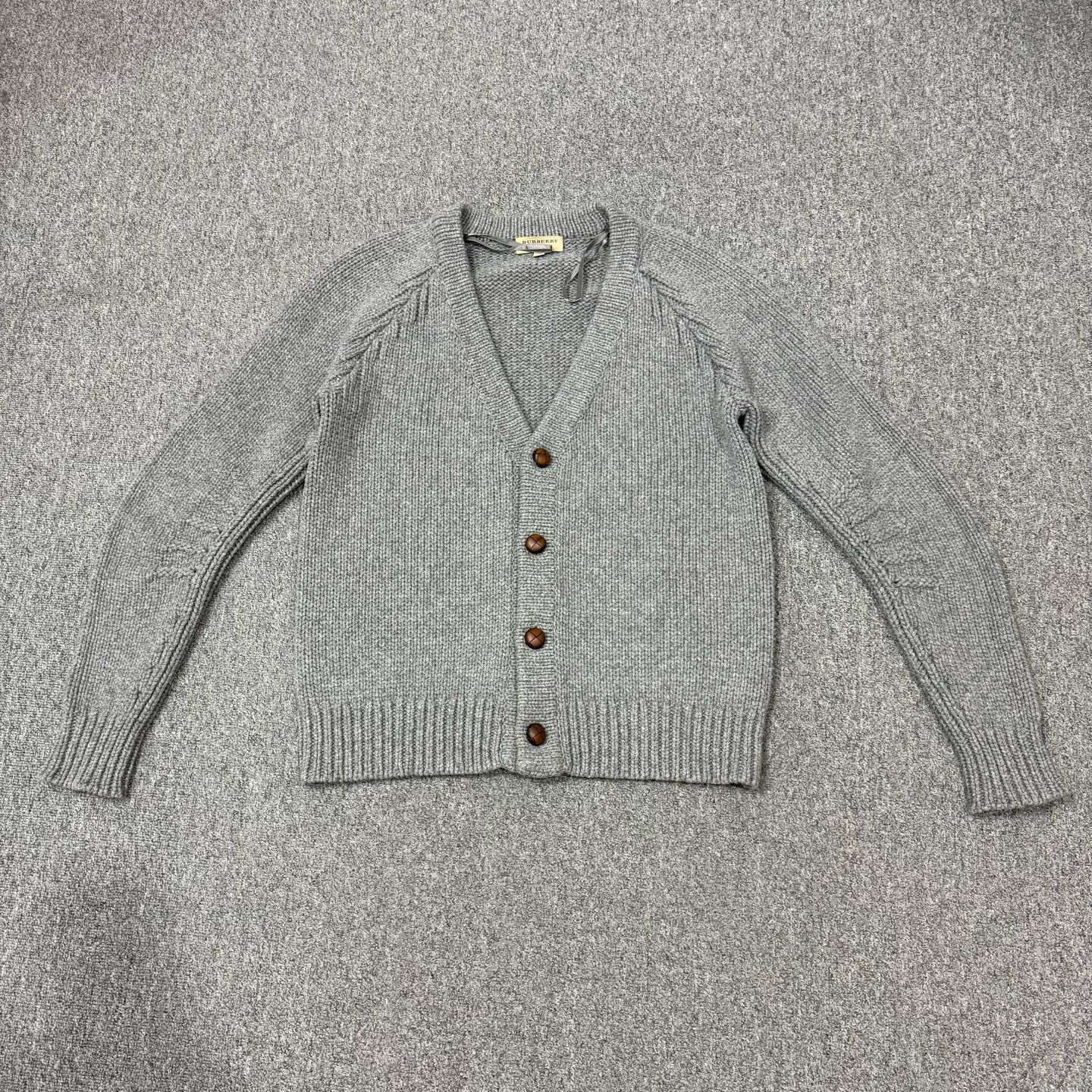 99新 BURBERRY/博柏利 18696974巴宝莉 灰色羊毛针织开衫 S码99新