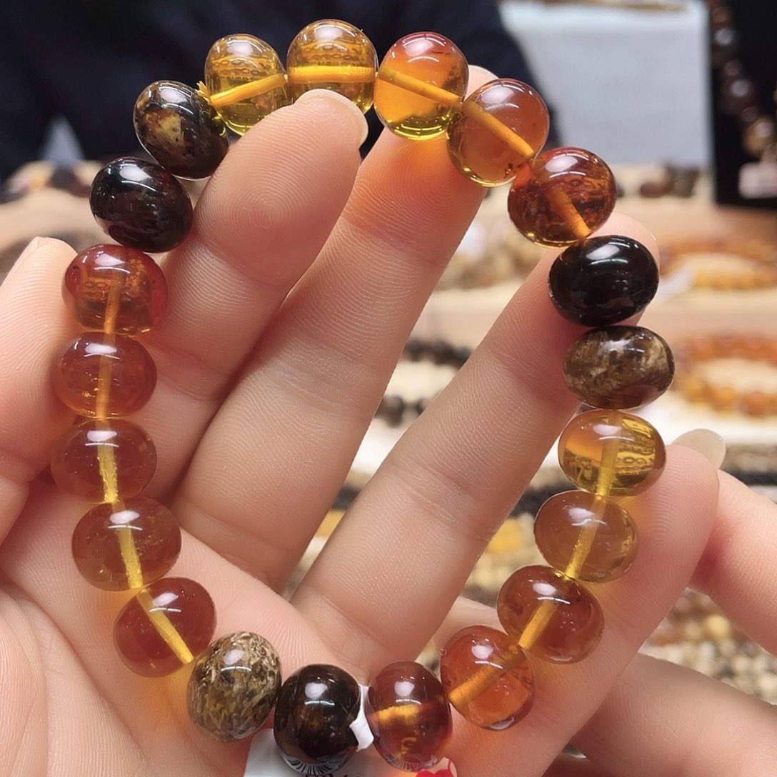 琥珀裸石未镶嵌十二10708