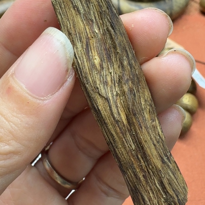 大叶紫檀（黑酸枝木类）