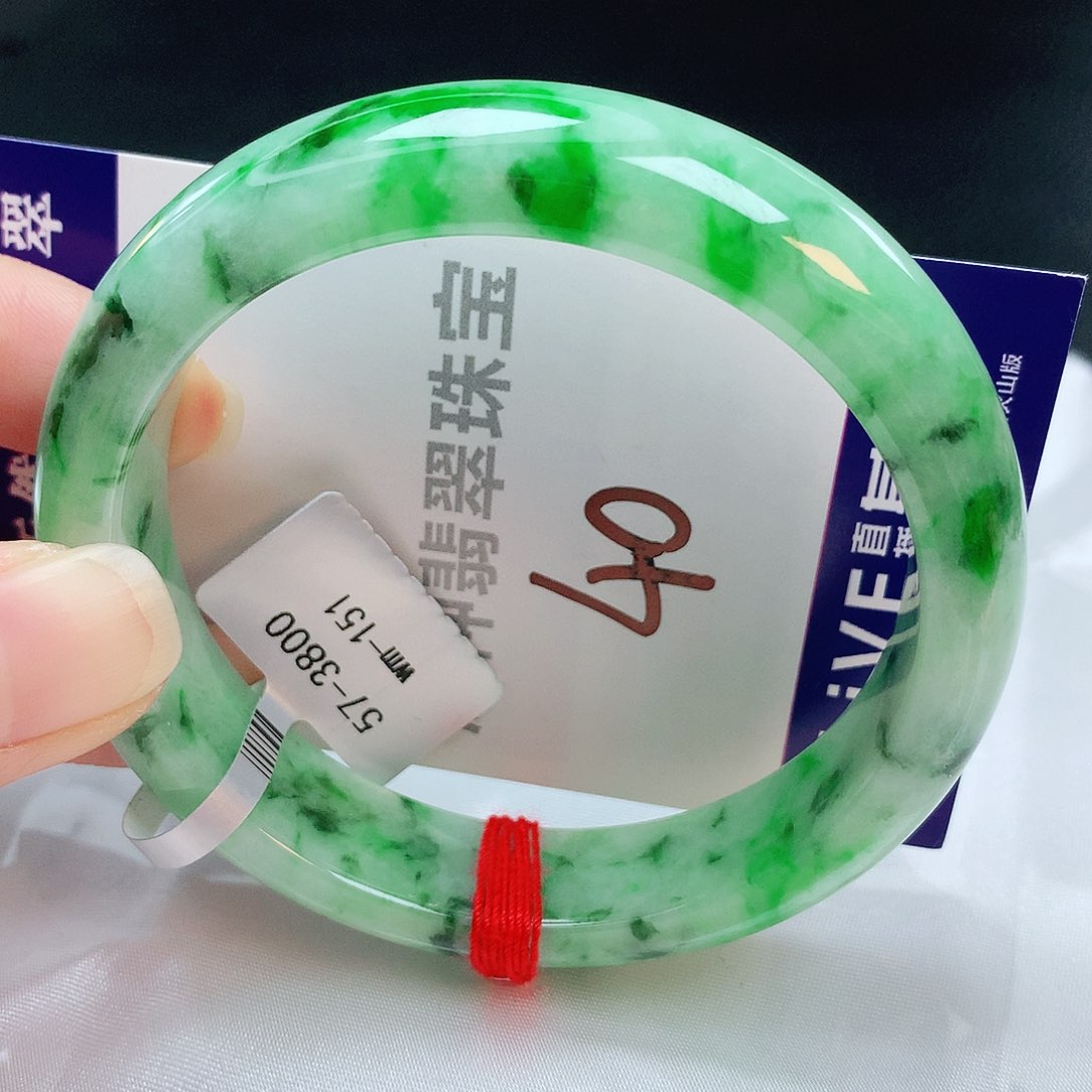 翡翠手镯未镶嵌缅甸天然A货翡翠手镯