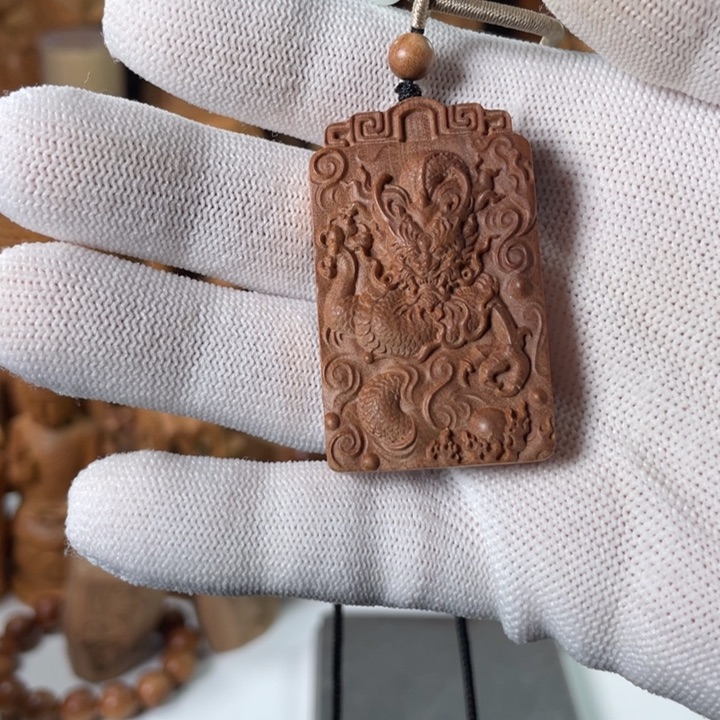 檀香木其他老山檀香龙牌