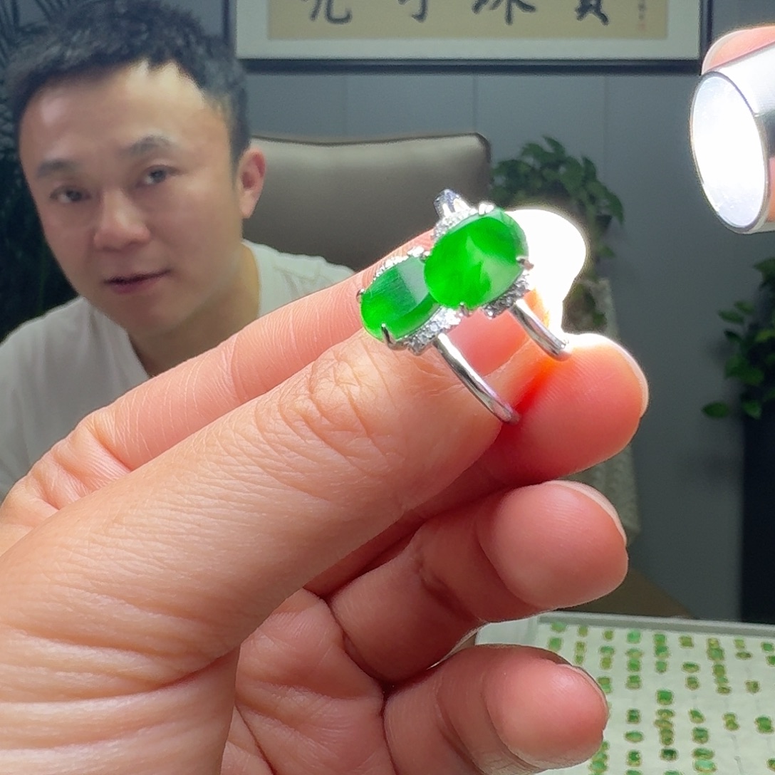 翡翠银S925镶嵌戒指多样性发货其一