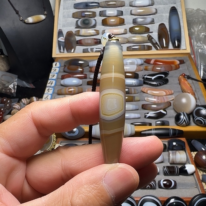 玛瑙/玉髓未镶嵌吊坠(不含链)