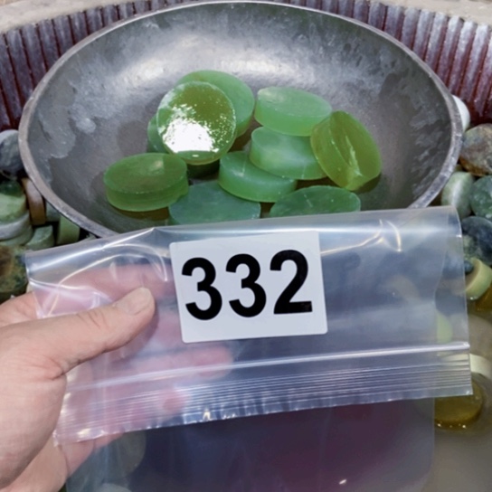 【闪购商品】蛇纹石玉珠宝半成品未镶嵌