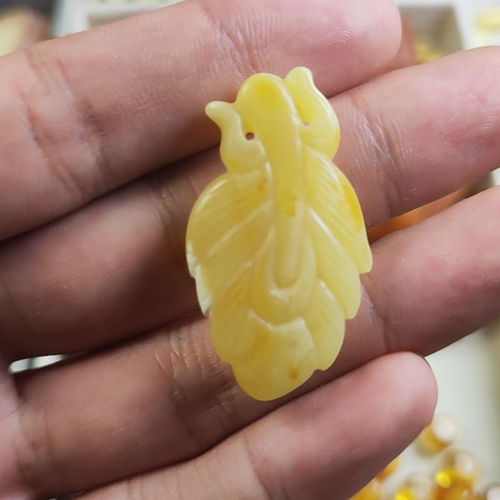 非金属羽毛40.2*23.5*7.3mm