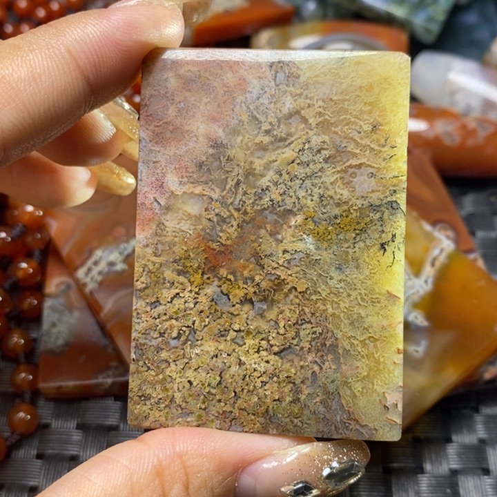 【闪购商品】玛瑙/玉髓颈饰未镶嵌云**哥