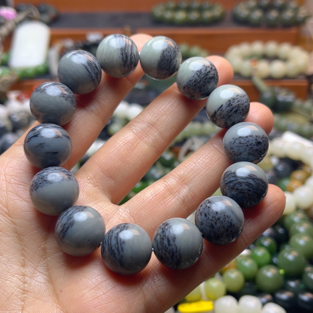 和田玉未镶嵌手链