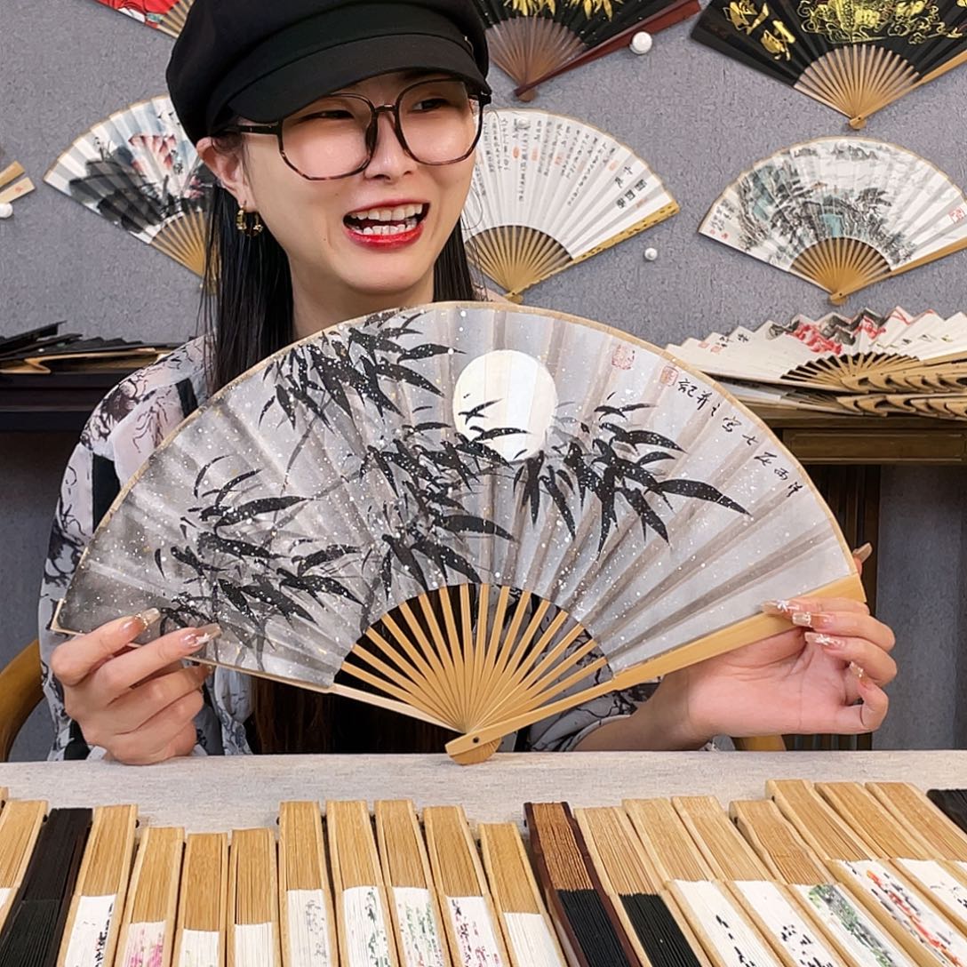 国画8寸玉竹-纯手绘-文玩扇骨（默认粘好）