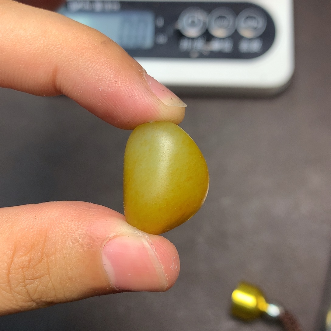 和田玉（糖玉）未镶嵌挂件