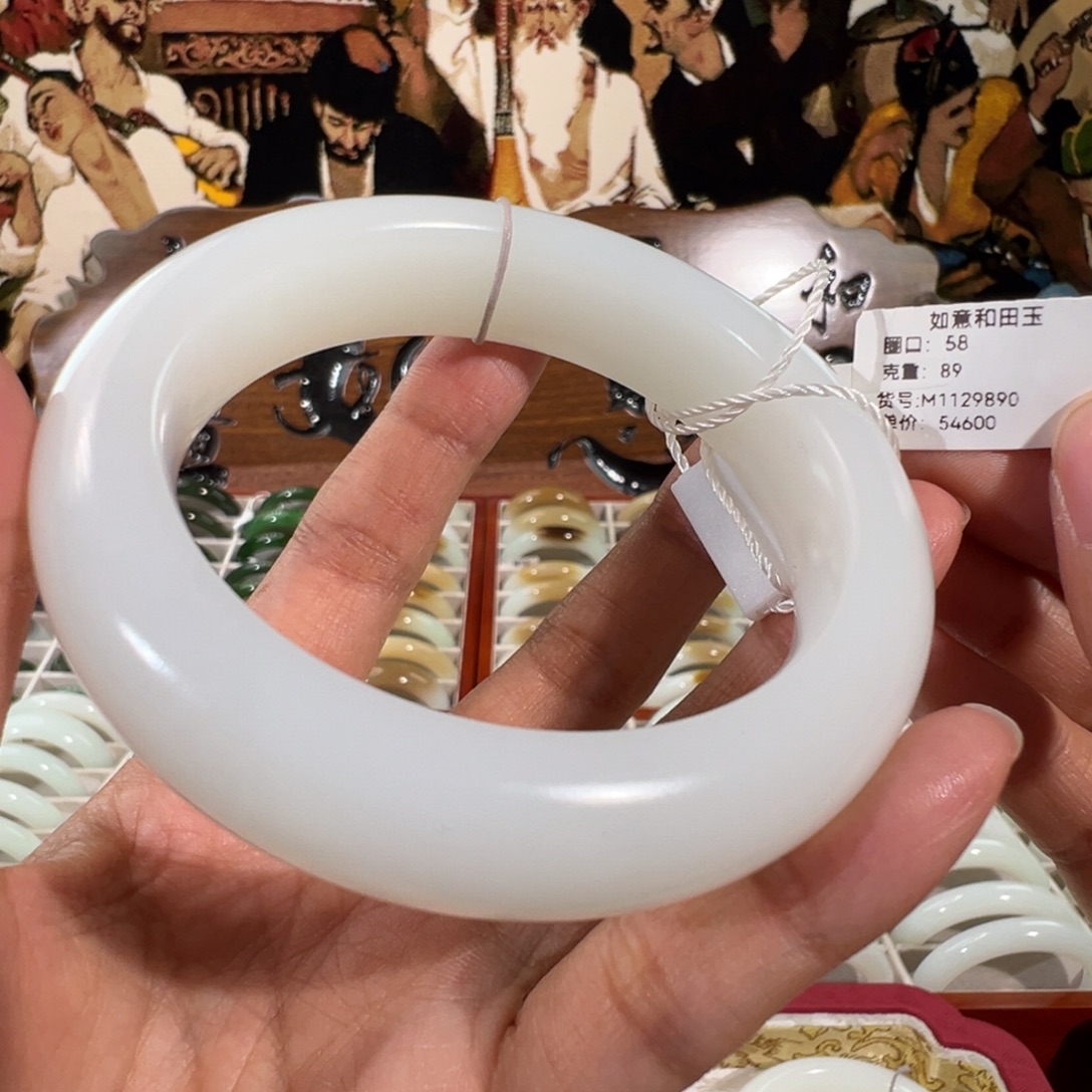 和田玉未镶嵌手镯