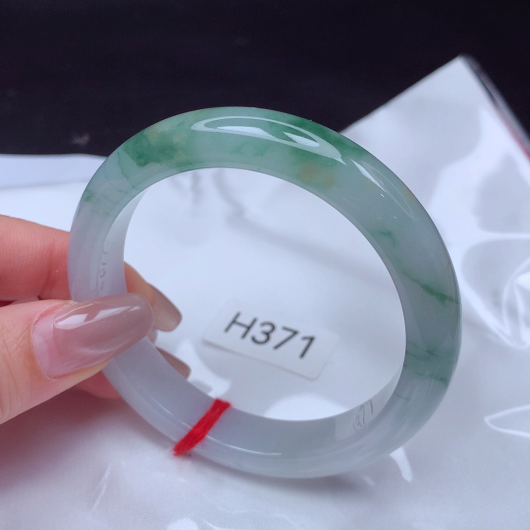 翡翠手镯未镶嵌手镯56