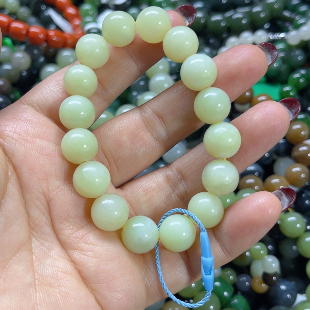 未镶嵌手链和田玉