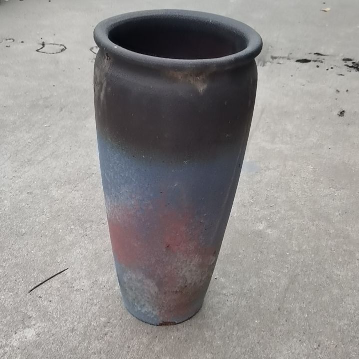 红陶20/45瑕疵底部磕碰