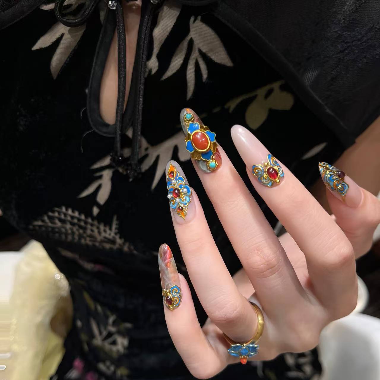 文玩矿石@【敦煌岩彩】寇丝妮 纯手工穿戴式美甲