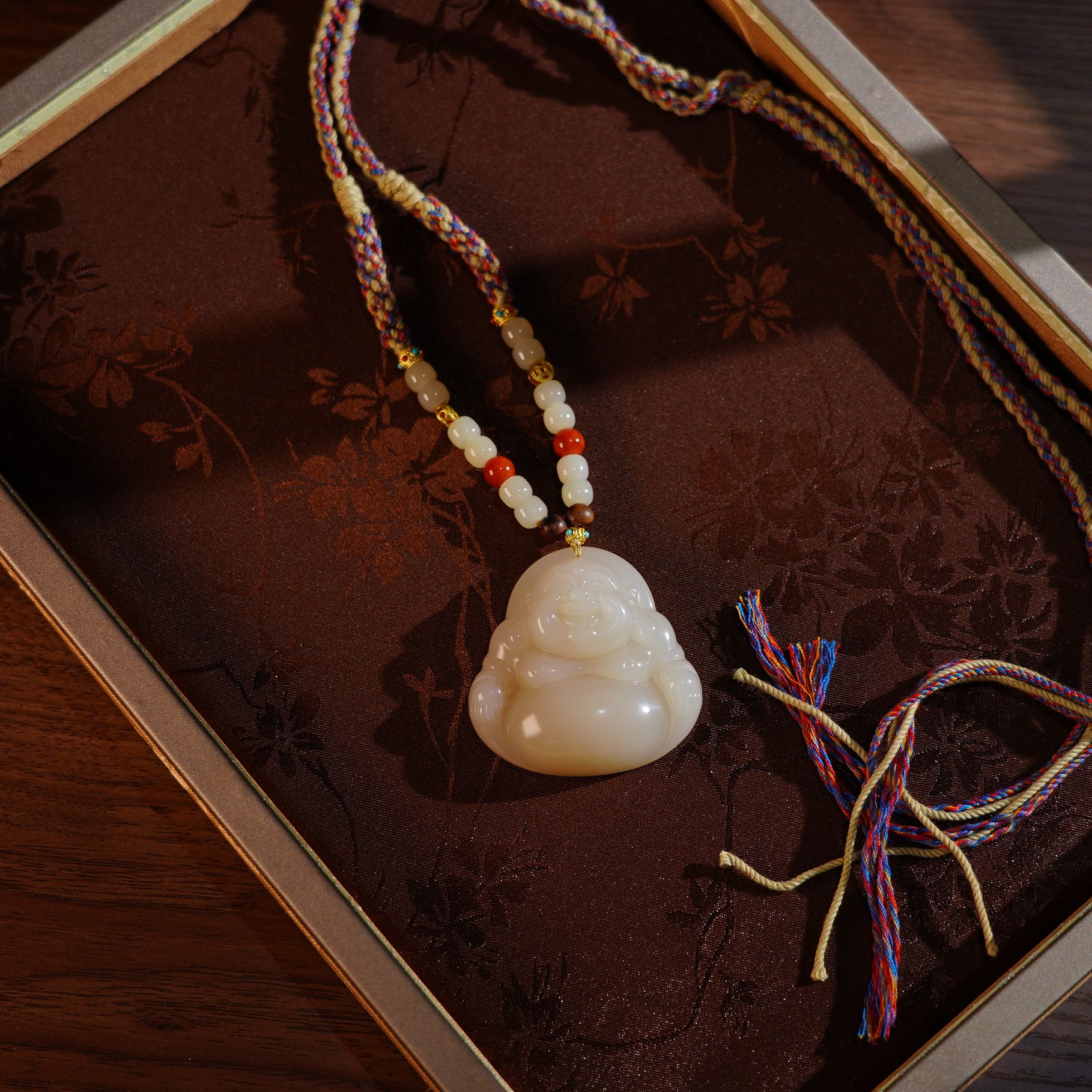 【睿泽鉴宝】和田玉藕粉佛公 47*47*10 V0068