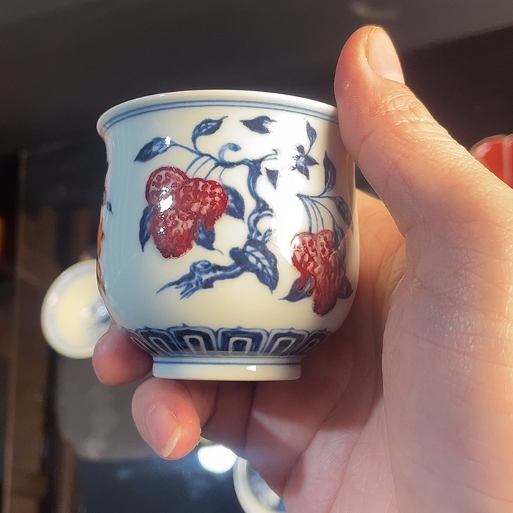 麻***吉青花釉里红主人杯