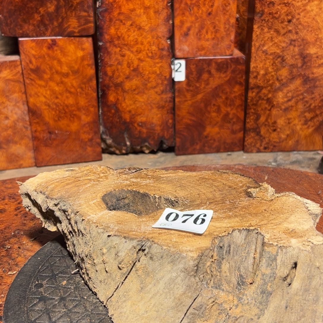 用***3大果紫檀（缅甸花梨）